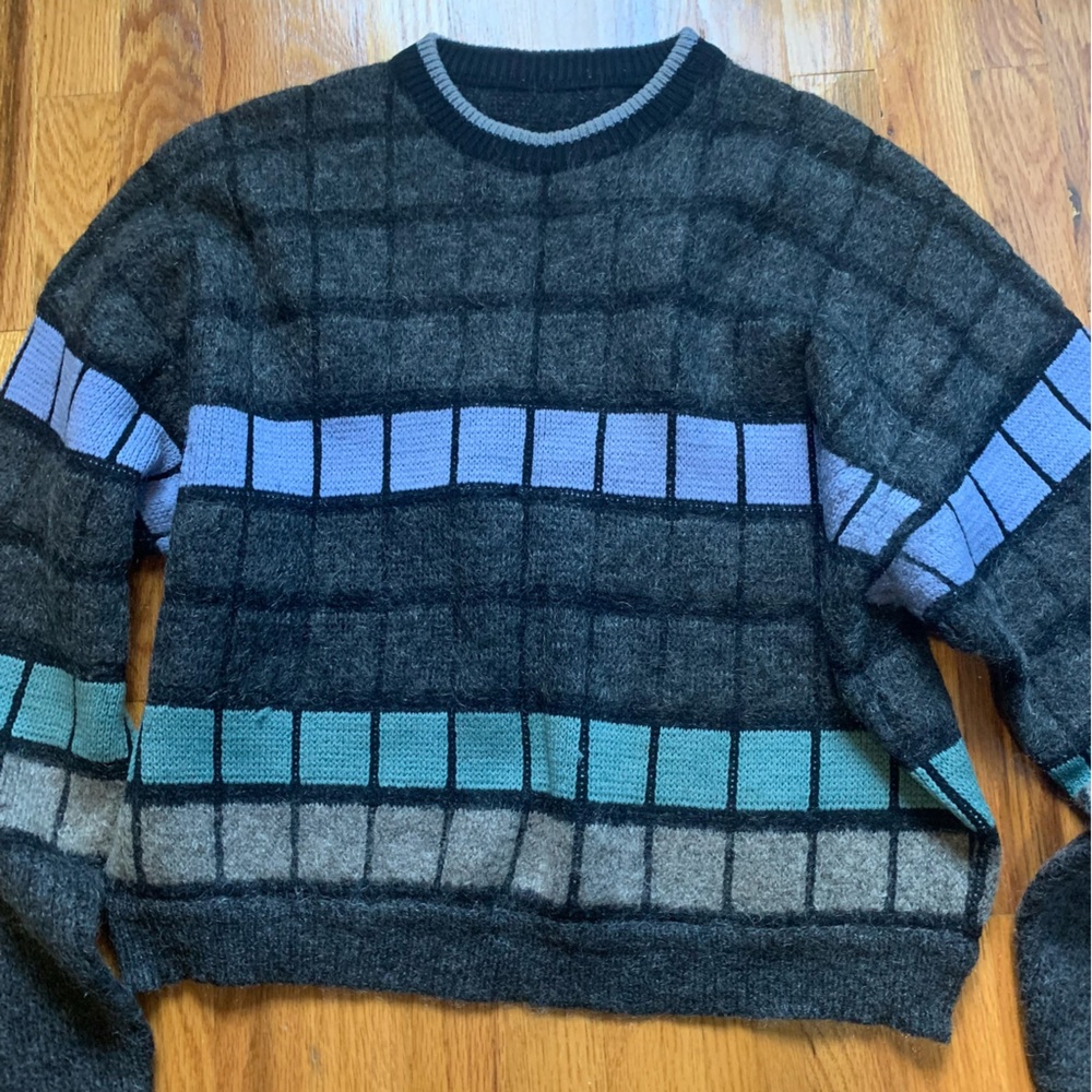 Gray patchwork sweater size M/L - image 2